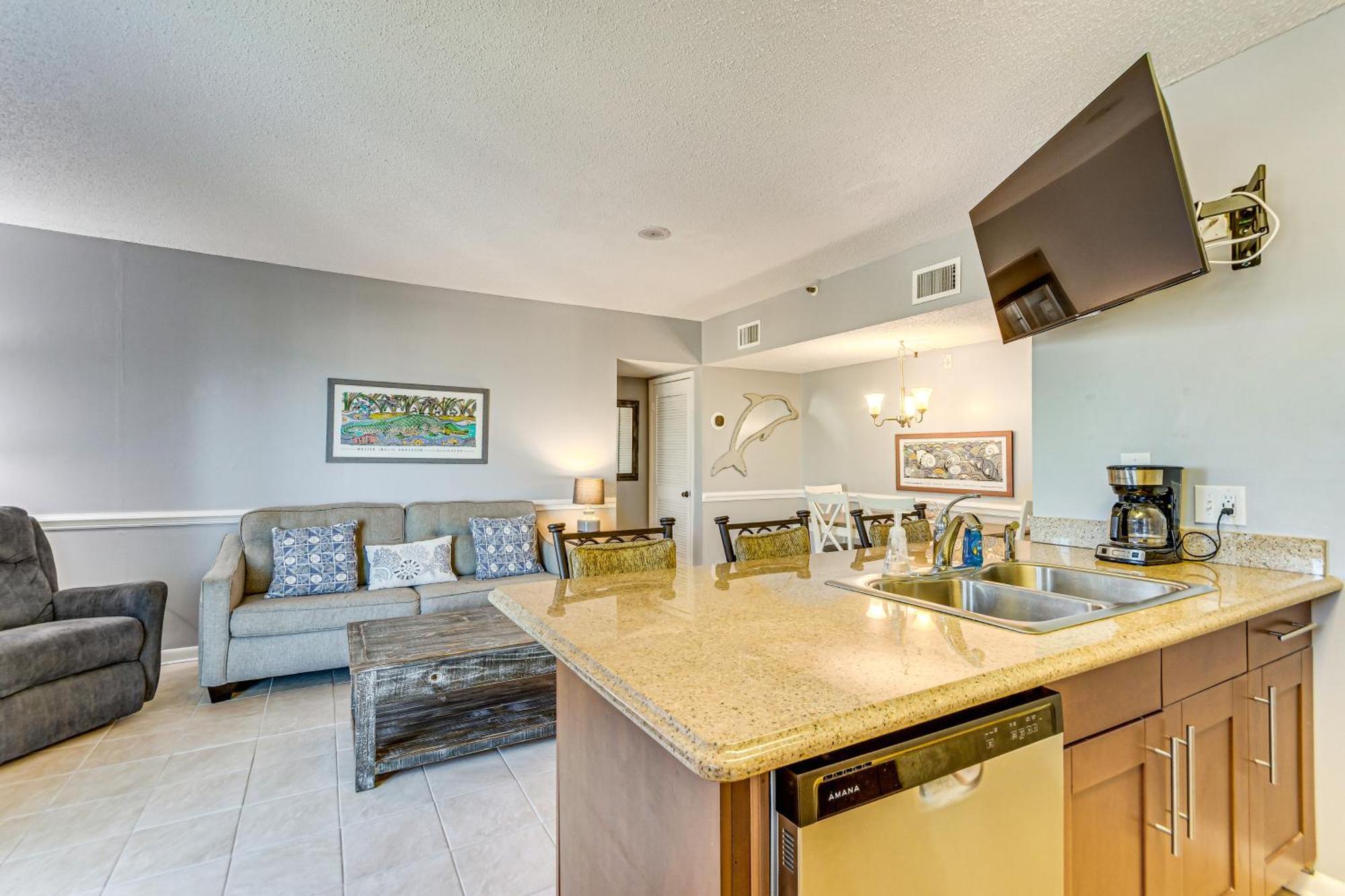 Gulf Highlands Getaway With 7 Pools And Beach Access กัลฟ์ชอร์ส ภายนอก รูปภาพ