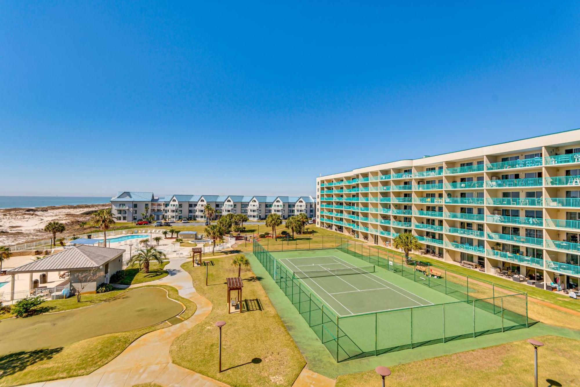 Gulf Highlands Getaway With 7 Pools And Beach Access กัลฟ์ชอร์ส ภายนอก รูปภาพ